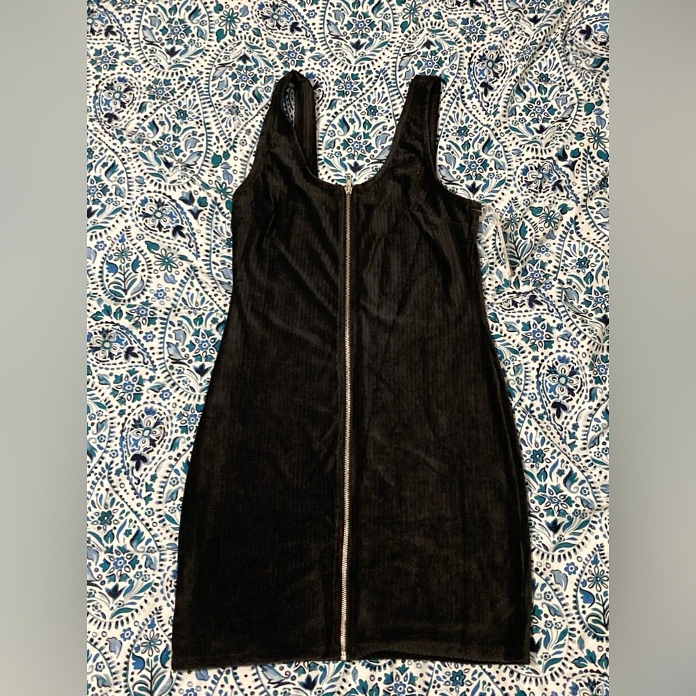 No Boundaries Zip-Up Rib-Knit Velvet Dress